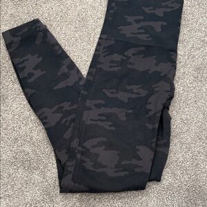 SPANX Camouflage Leggings
